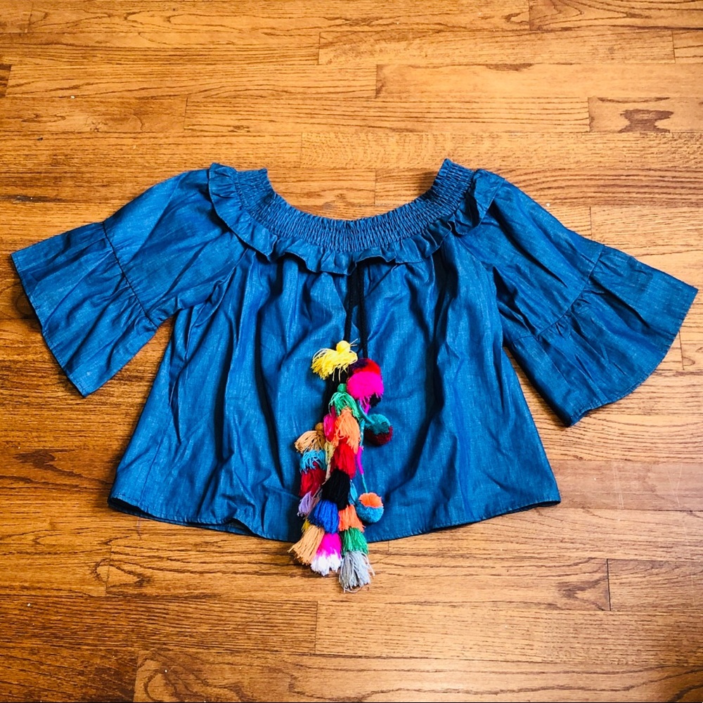 DENIM Look Off Shoulder Gorgeous Top**Large - Picture 2 of 3